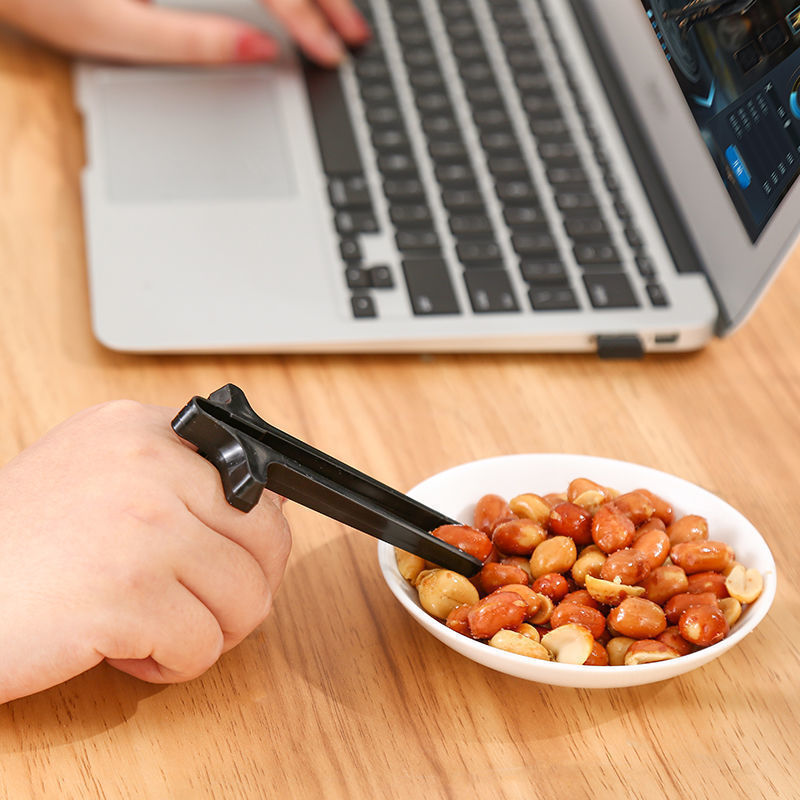1/4pcs Lazy Snack Clip Finger  - Food Snacks Game review and price